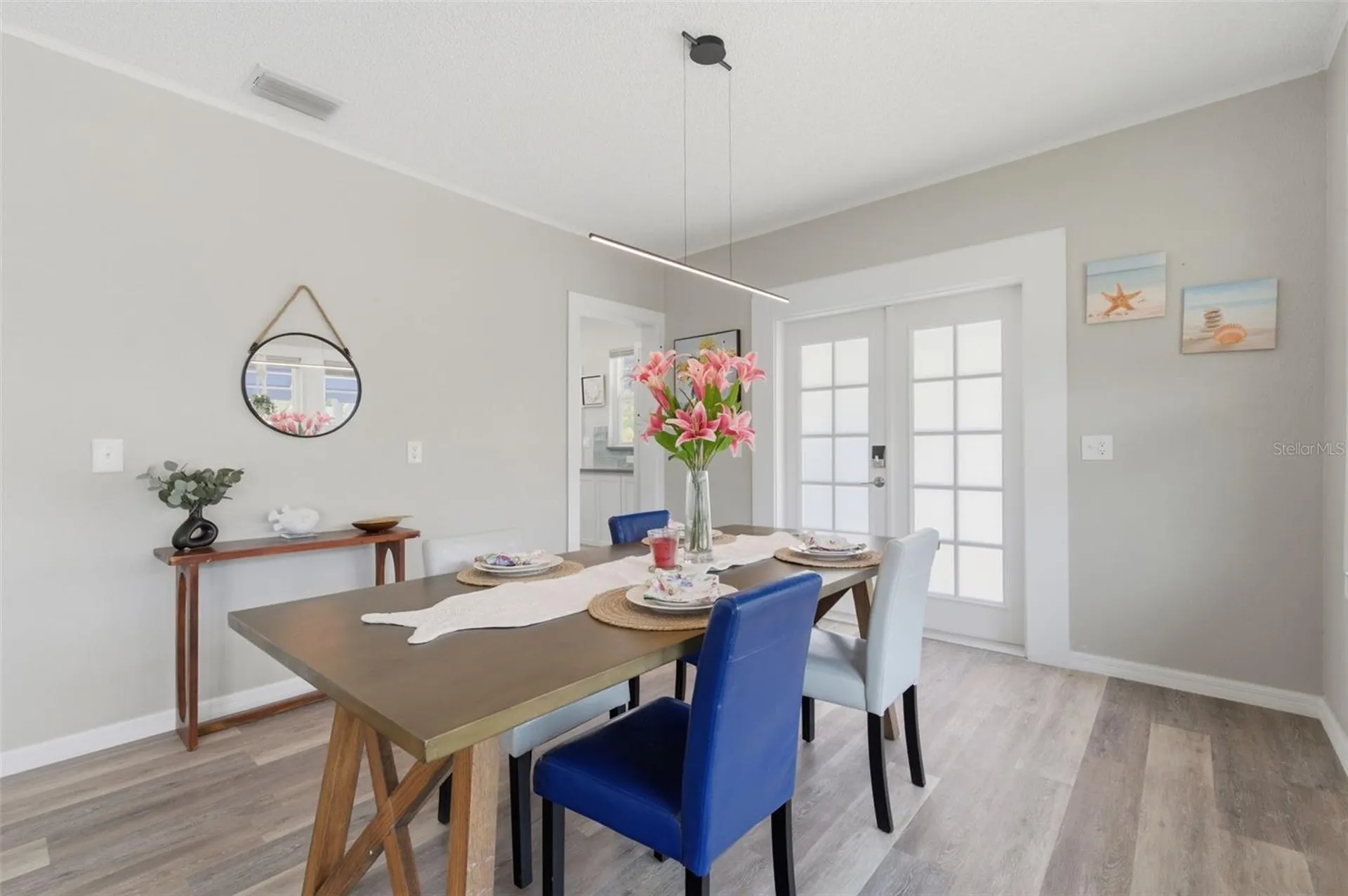 410 W Lemon Street Tarpon Springs FL 34689