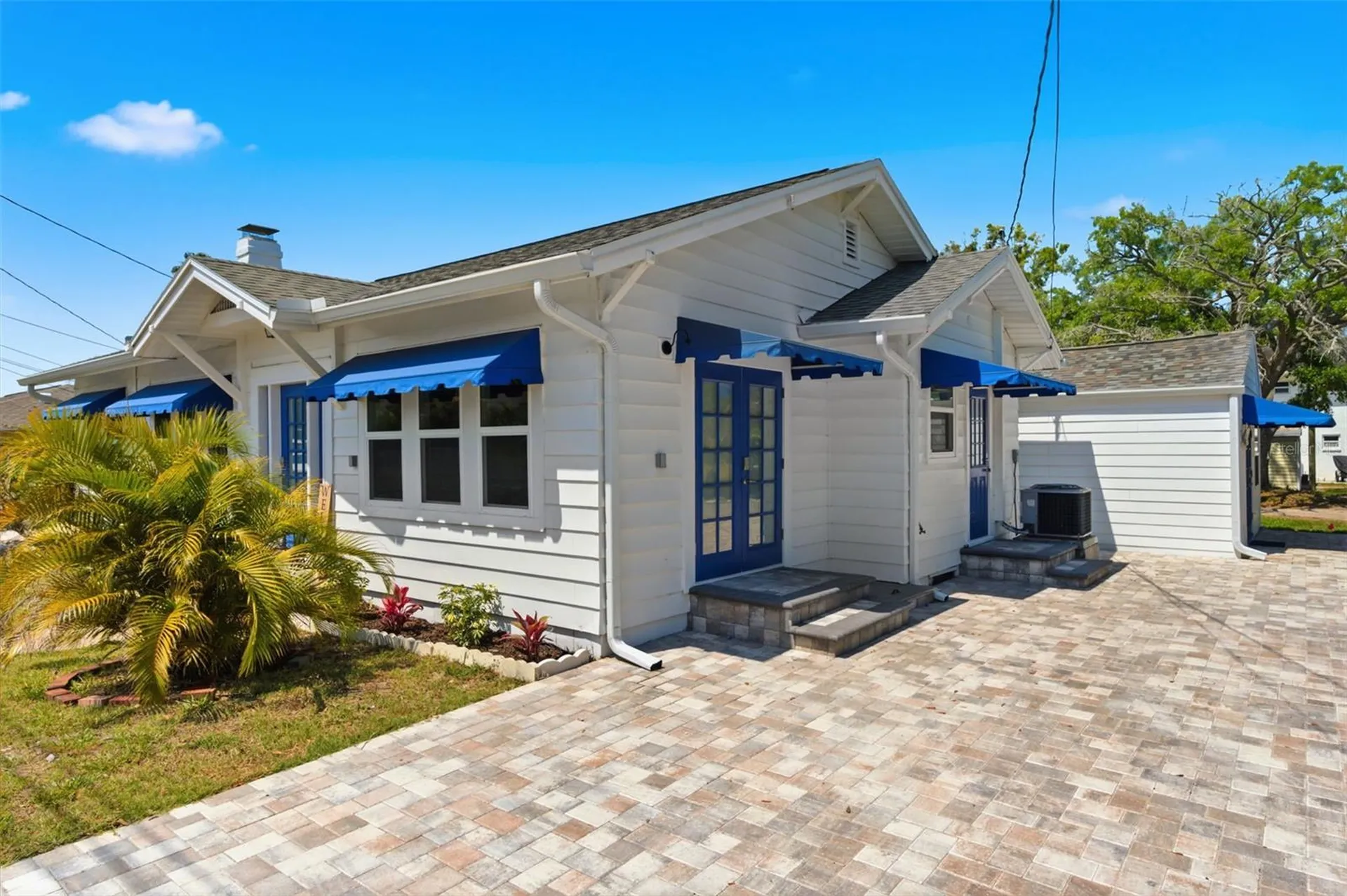 410 W Lemon Street Tarpon Springs FL 34689