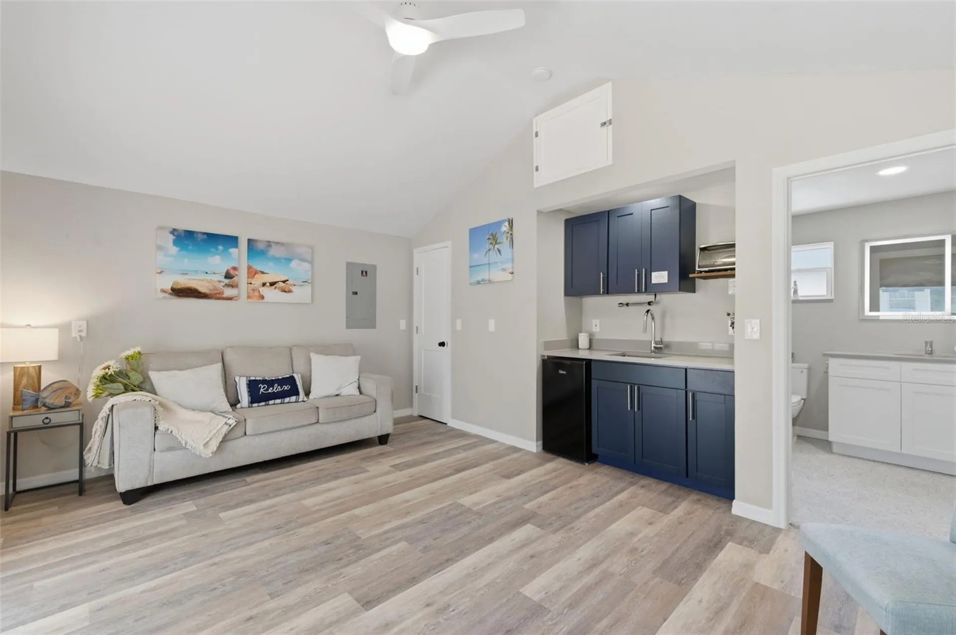 410 W Lemon Street Tarpon Springs FL 34689