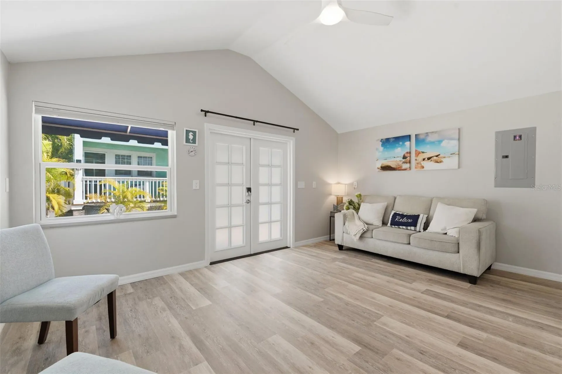 410 W Lemon Street Tarpon Springs FL 34689