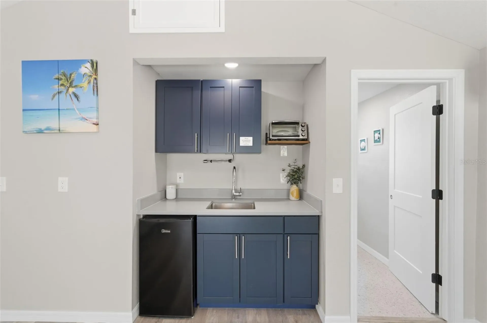 410 W Lemon Street Tarpon Springs FL 34689