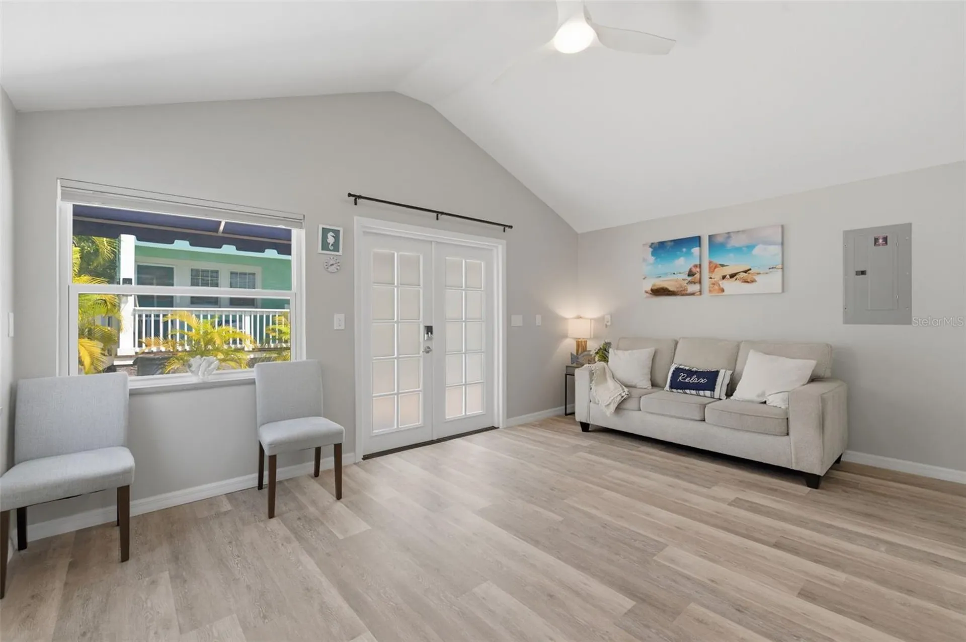 410 W Lemon Street Tarpon Springs FL 34689