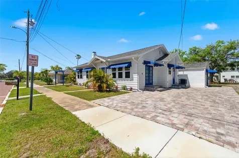 410 W Lemon Street Tarpon Springs FL 34689