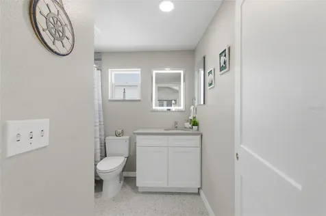 410 W Lemon Street Tarpon Springs FL 34689