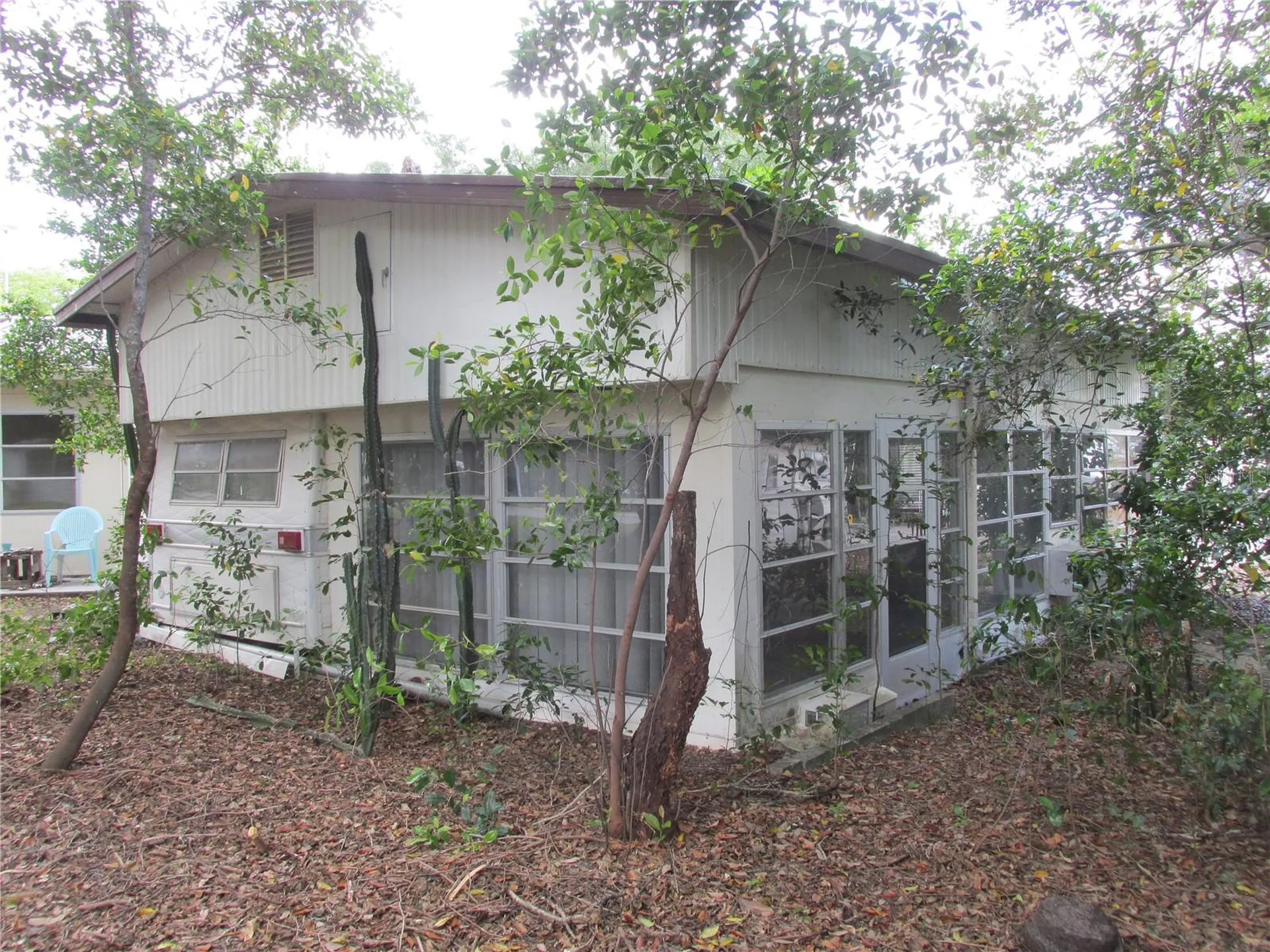 13 Saddlebag Trail S Lake Wales FL 33898
