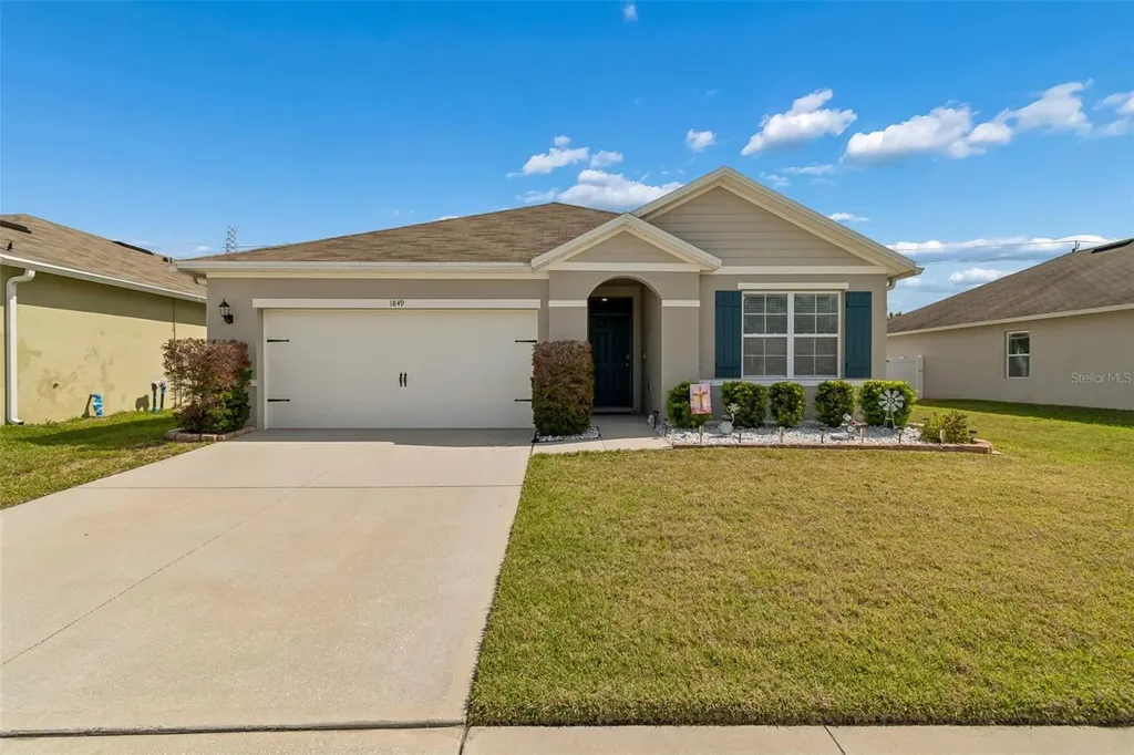 1849 Pristine Loop Lakeland FL 33811