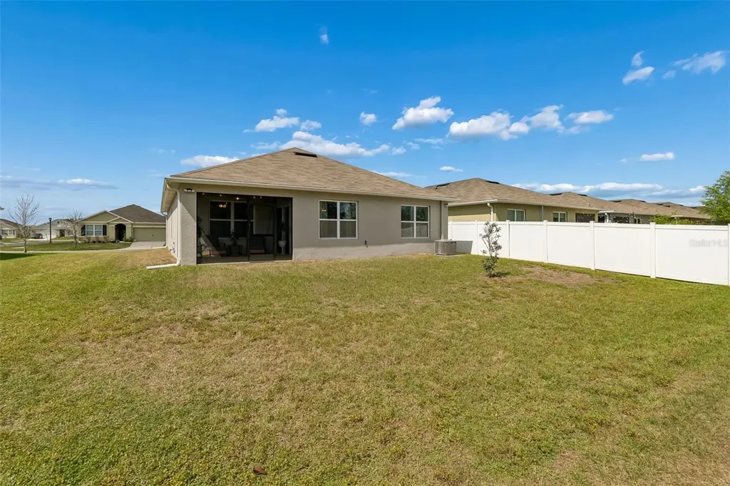1849 Pristine Loop Lakeland FL 33811