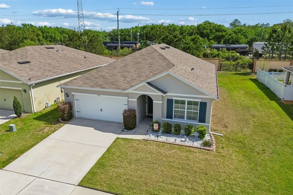 1849 Pristine Loop Lakeland FL 33811