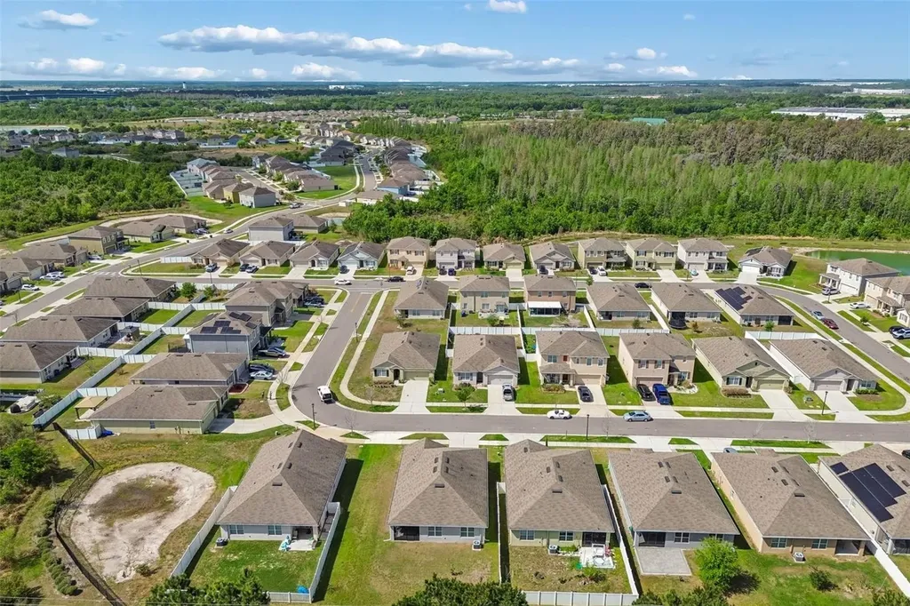1849 Pristine Loop Lakeland FL 33811