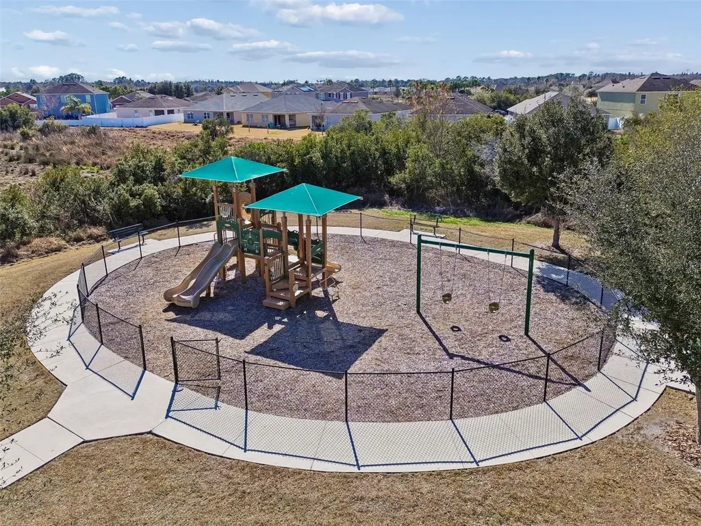 1849 Pristine Loop Lakeland FL 33811