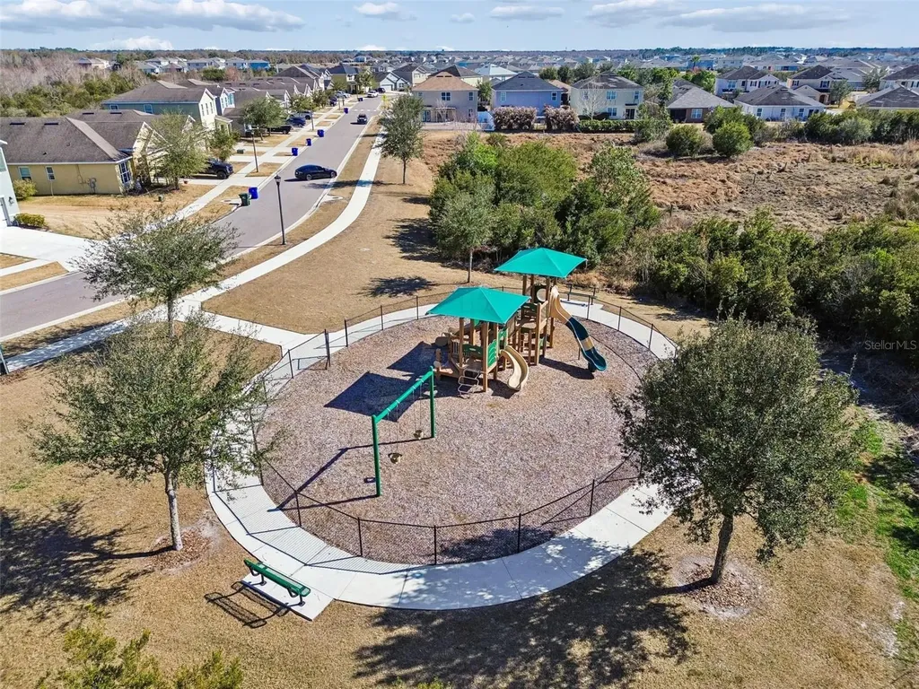 1849 Pristine Loop Lakeland FL 33811