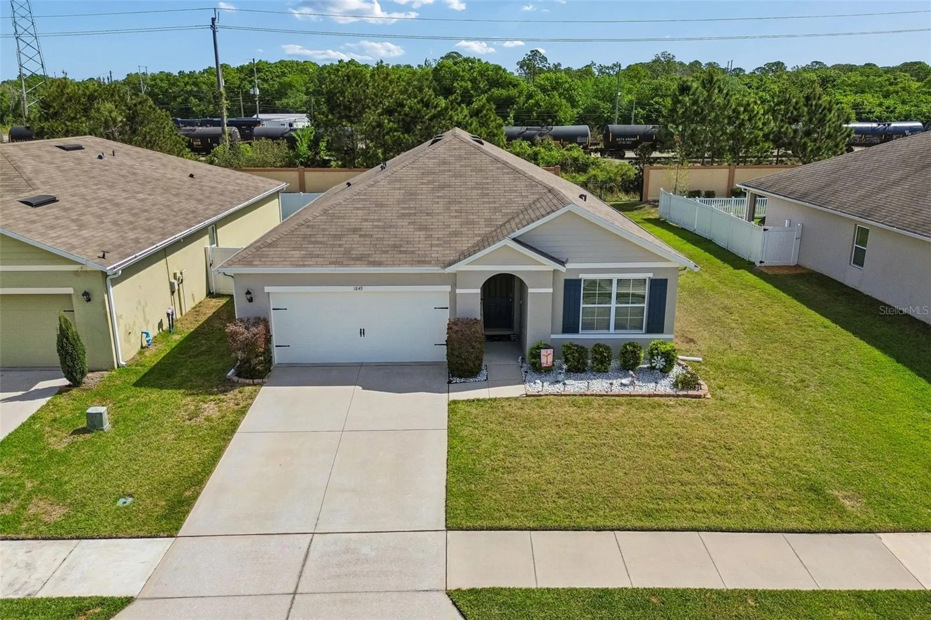 1849 Pristine Loop Lakeland FL 33811
