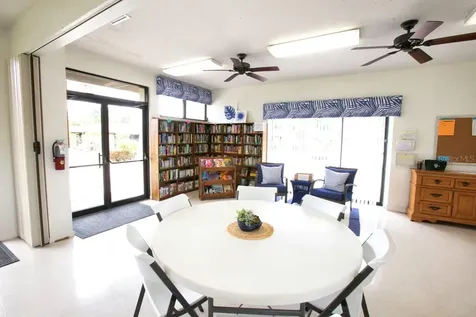 6504 Heritage Lane Bradenton FL 34209