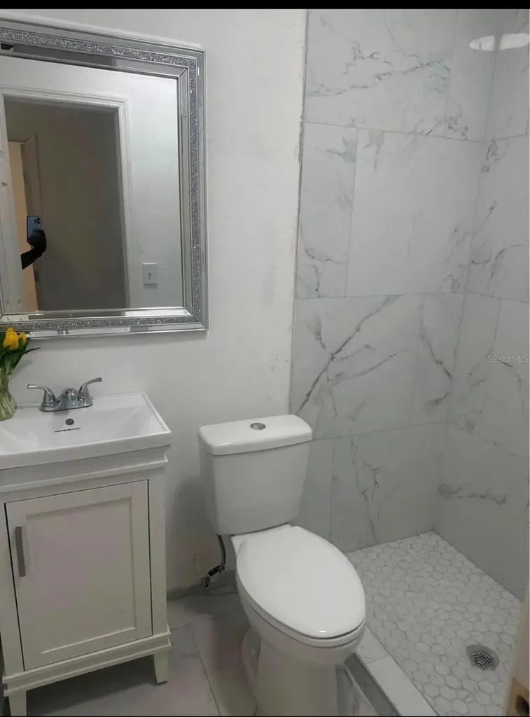 820 Galsworthy Avenue Orlando FL 32809