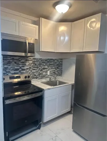 820 Galsworthy Avenue Orlando FL 32809
