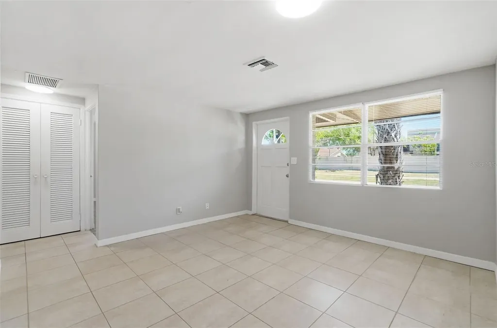 5711 64th Avenue N Pinellas Park FL 33781