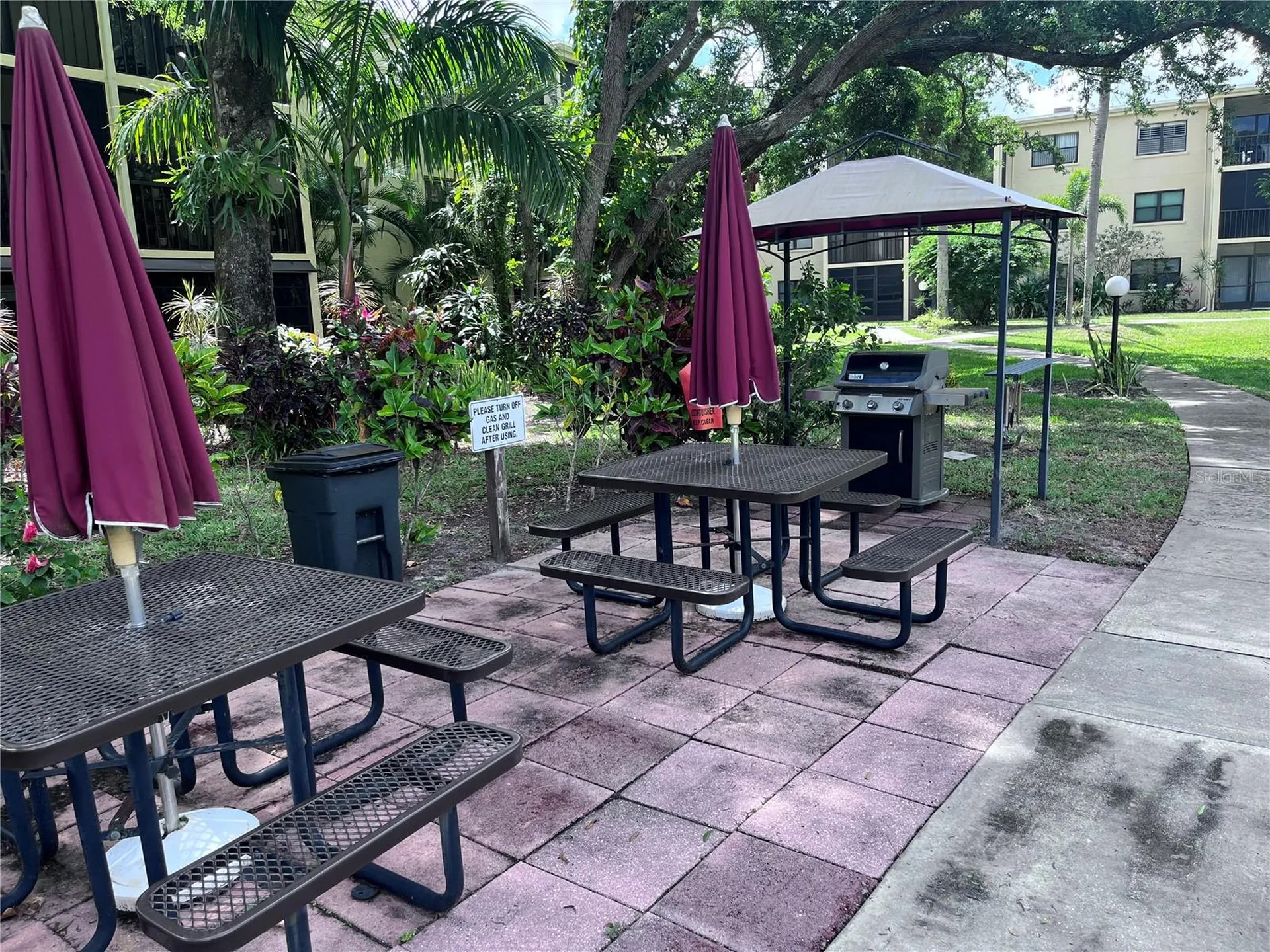 315 30th Avenue W Bradenton FL 34205
