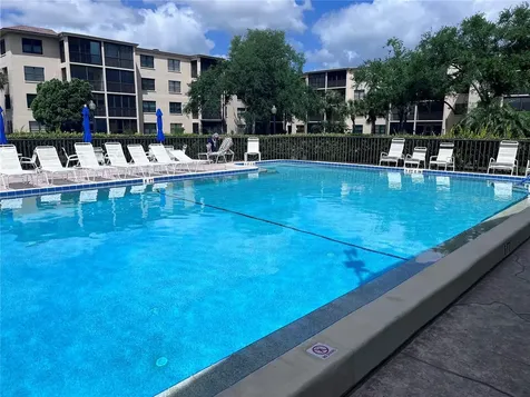 315 30th Avenue W Bradenton FL 34205