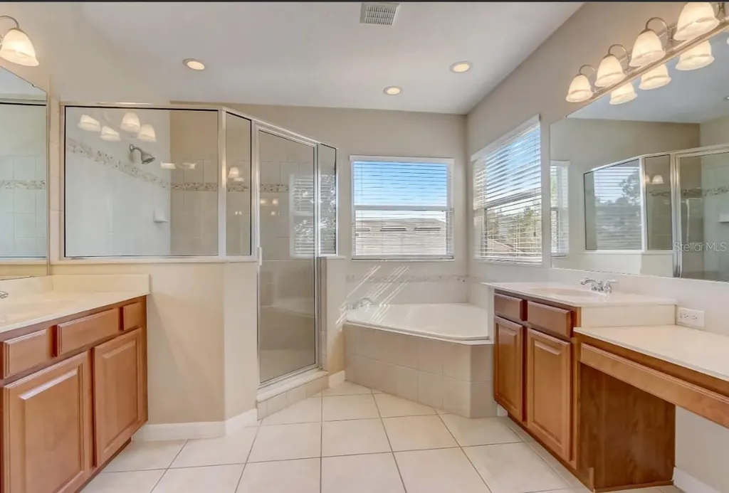 2971 Lake Jean Drive Orlando FL 32817