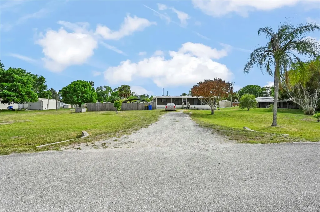 17510 Brynwood Lane Okeechobee FL 34974