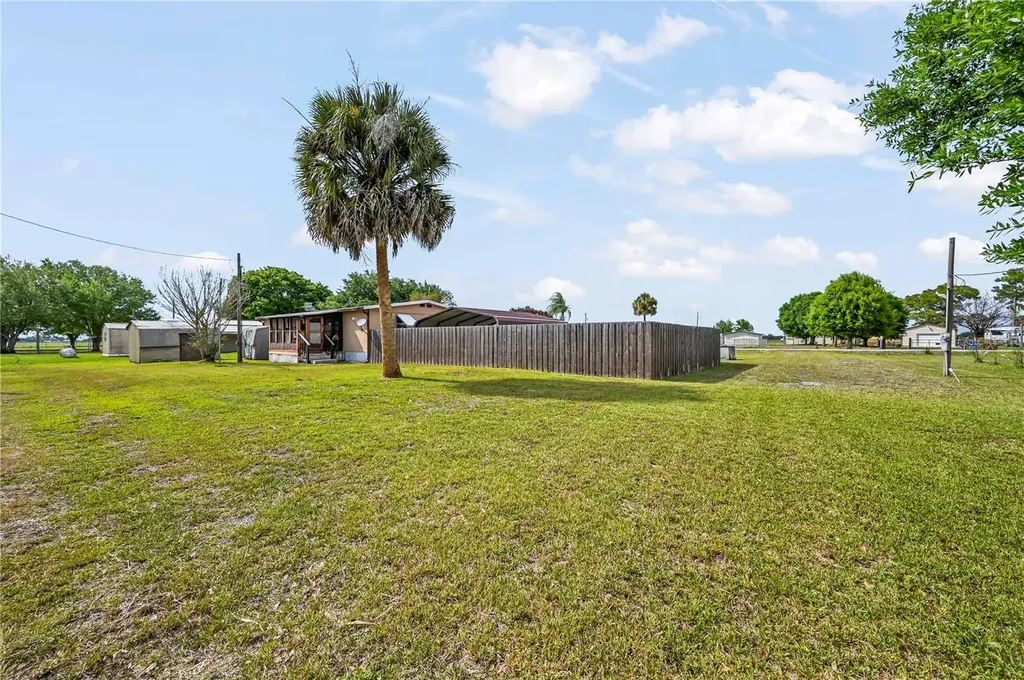 17510 Brynwood Lane Okeechobee FL 34974