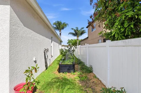 13706 Artesa Bell Drive Riverview FL 33579