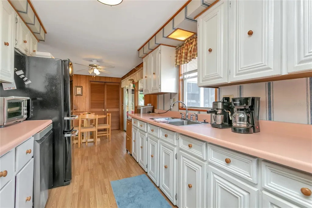 3208 Oakwood Boulevard S Sarasota FL 34237