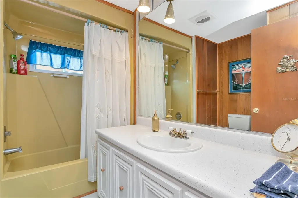 3208 Oakwood Boulevard S Sarasota FL 34237