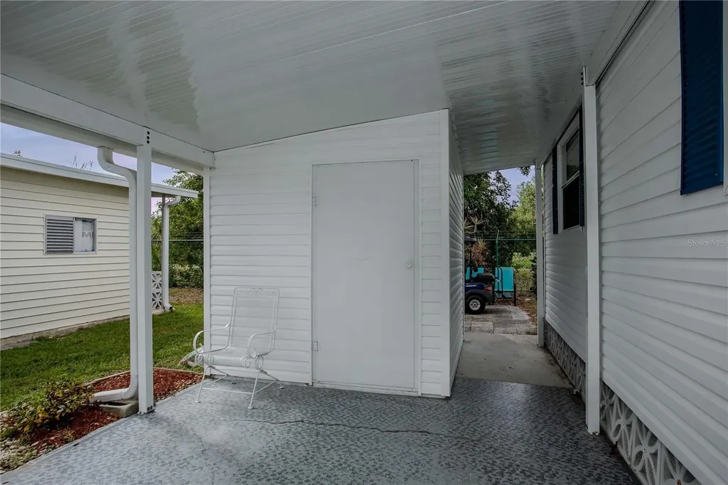 3208 Oakwood Boulevard S Sarasota FL 34237