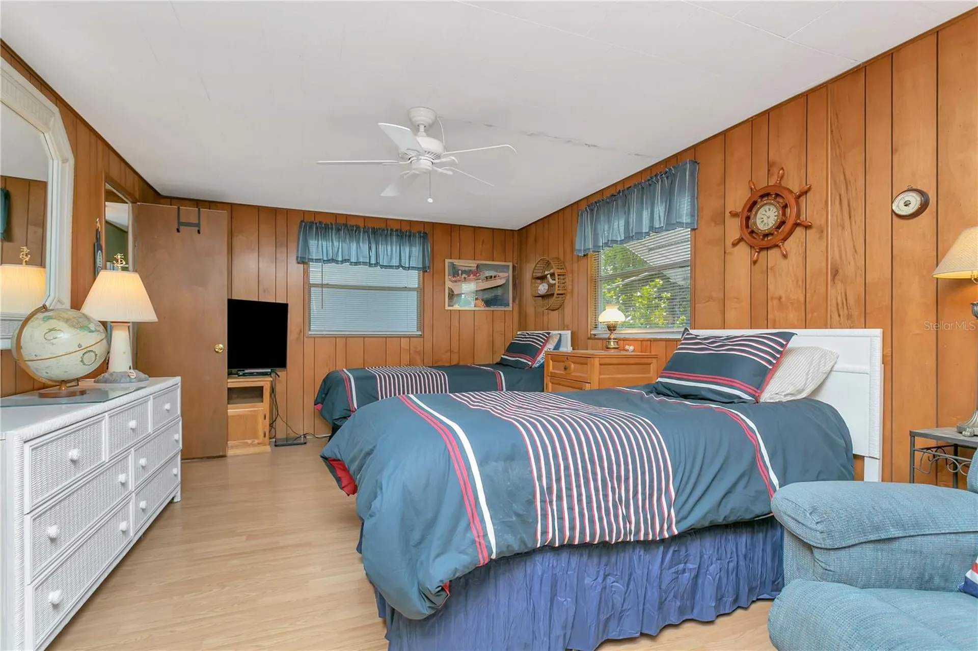 3208 Oakwood Boulevard S Sarasota FL 34237