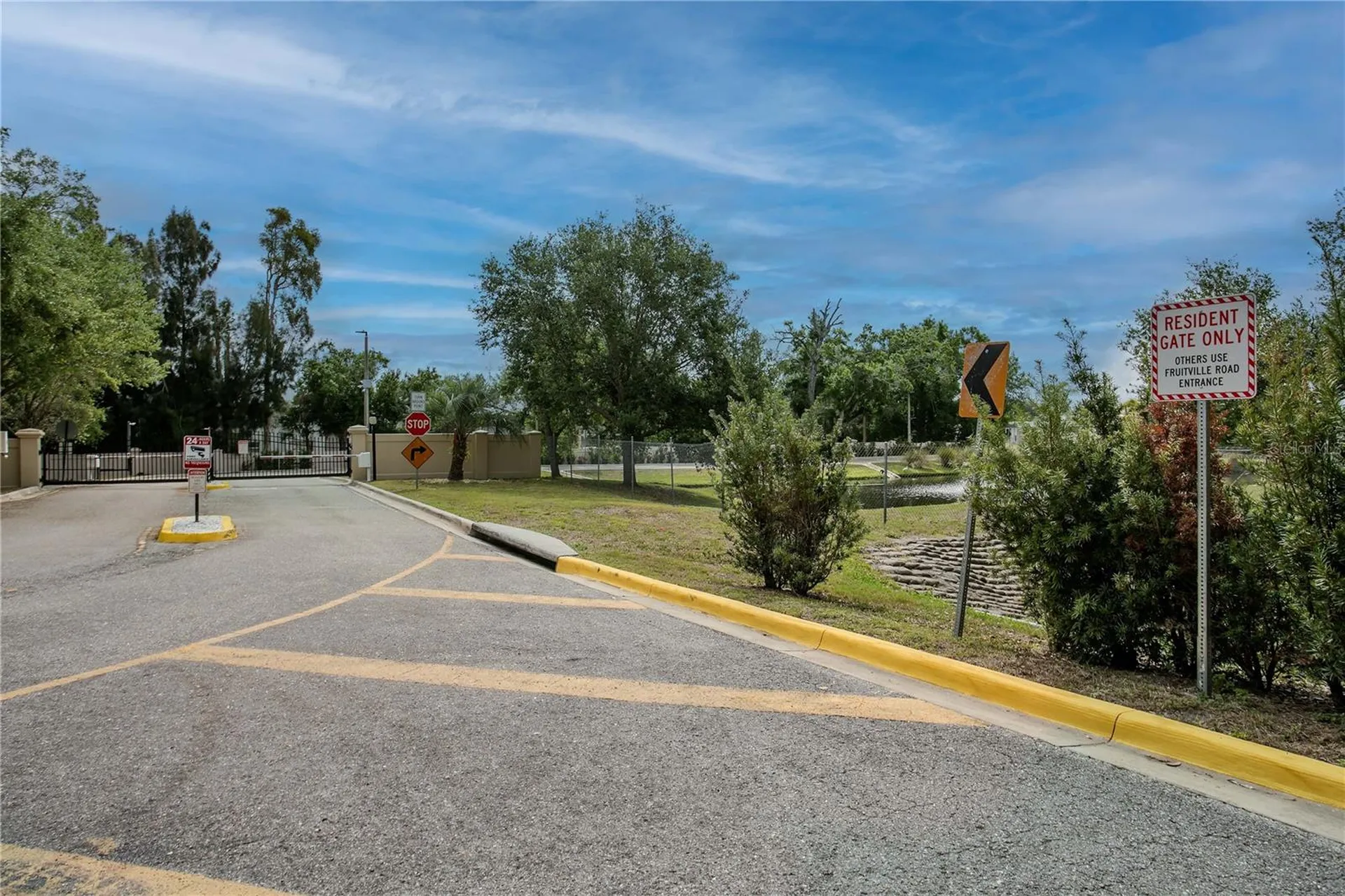 3208 Oakwood Boulevard S Sarasota FL 34237