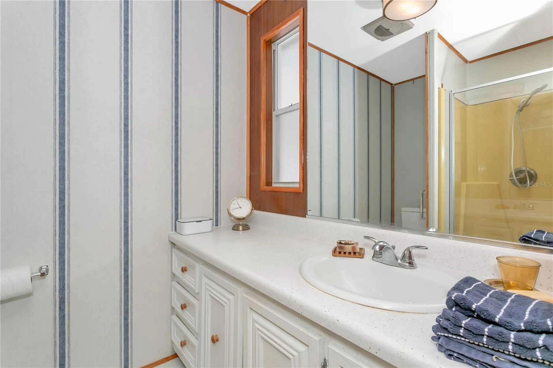 3208 Oakwood Boulevard S Sarasota FL 34237