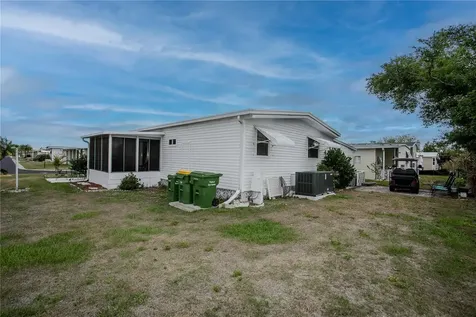 3208 Oakwood Boulevard S Sarasota FL 34237