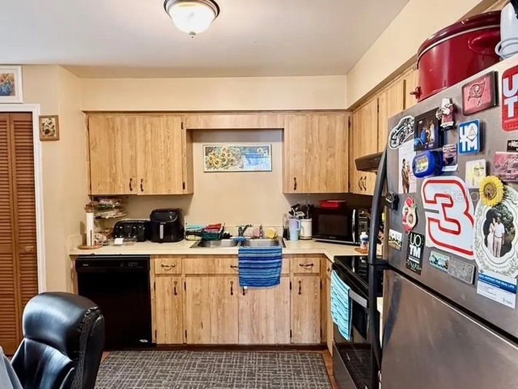 608 E Warren Avenue Longwood FL 32750