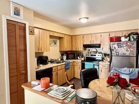 608 E Warren Avenue Longwood FL 32750