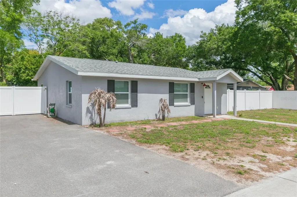 39147 6th Avenue Zephyrhills FL 33542