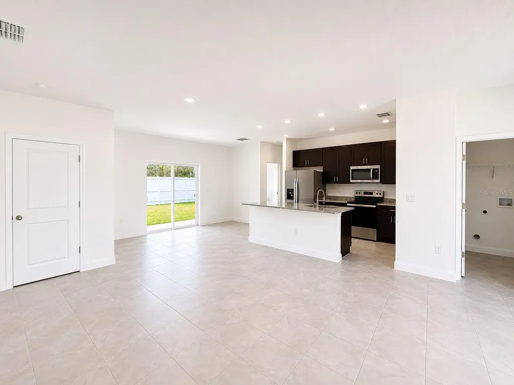 2701 W Tracy Court Dunnellon FL 34433
