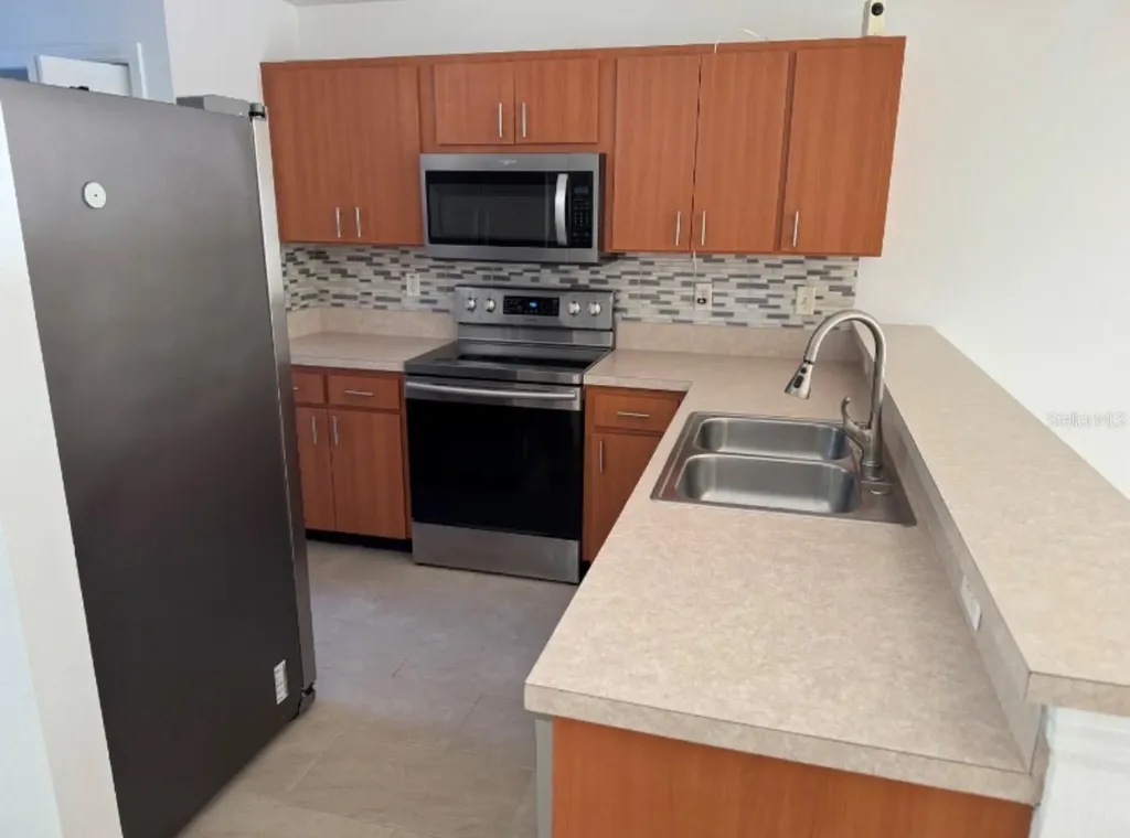 2208 Mystic Ring Loop Kissimmee FL 34759