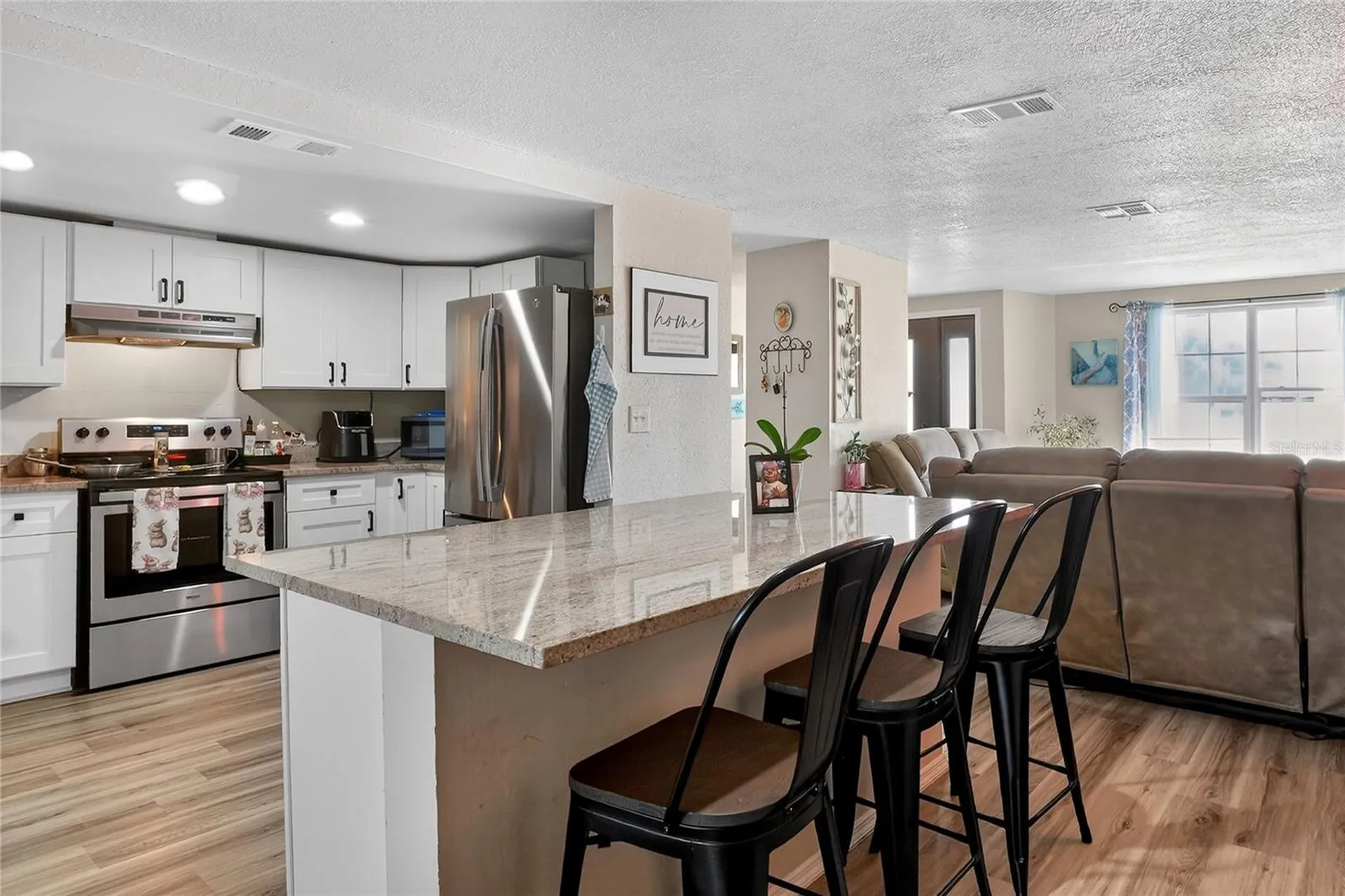 6108 Fairway Boulevard Apollo Beach FL 33572