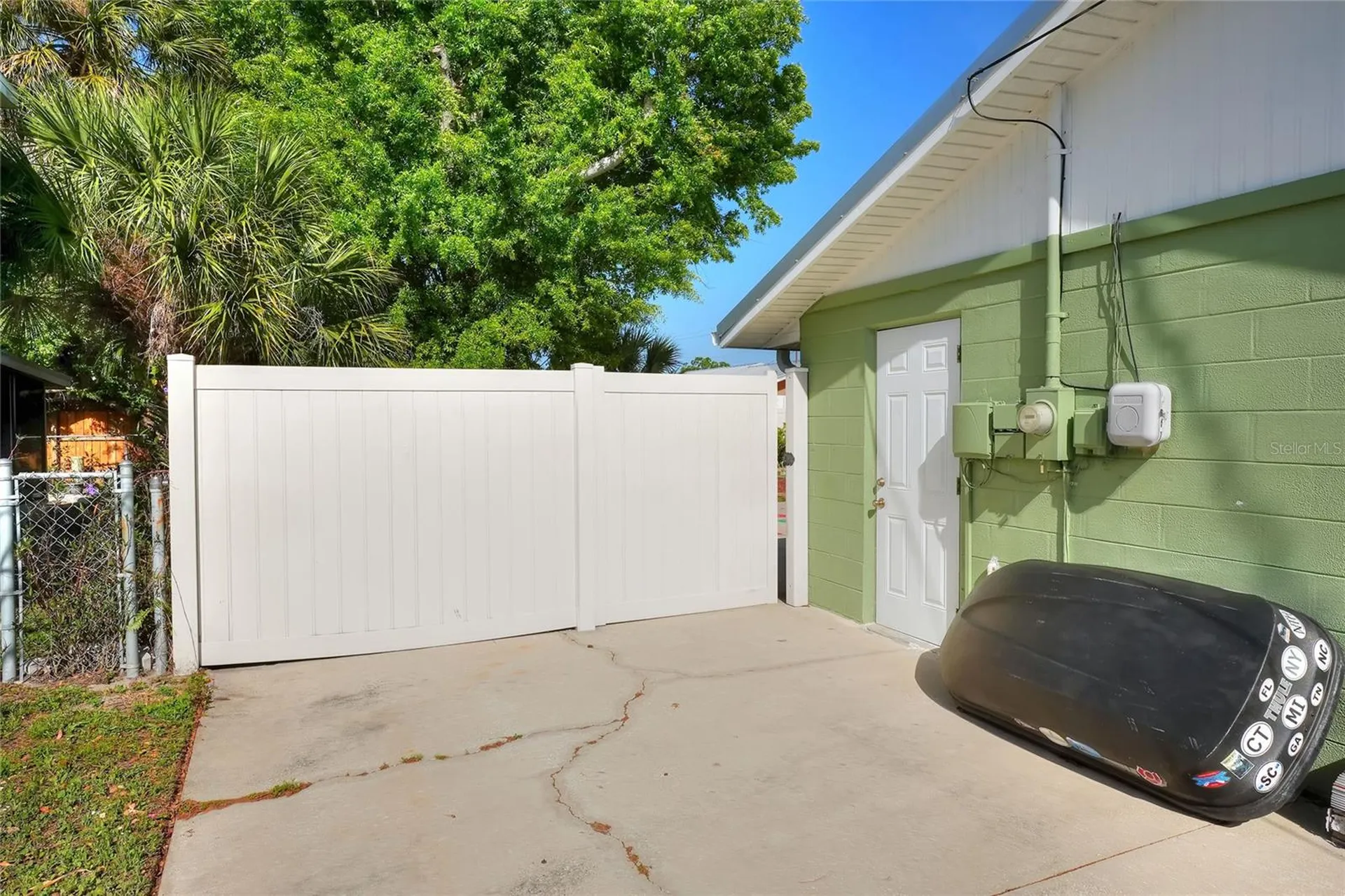 6108 Fairway Boulevard Apollo Beach FL 33572