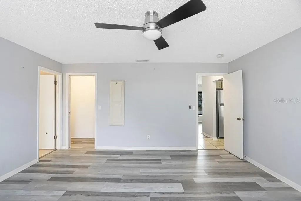 1807 New Bedford Drive Sun City Center FL 33573