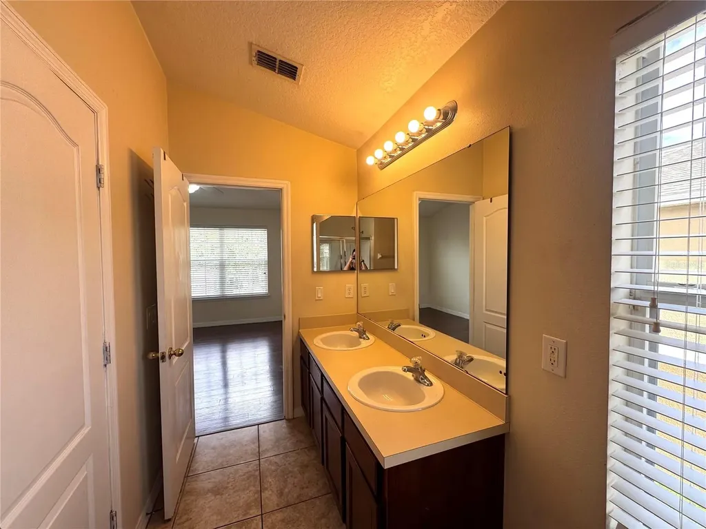 1985 Estancia Circle Kissimmee FL 34741