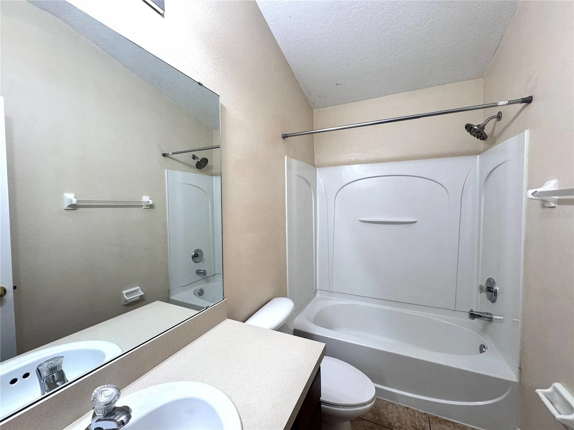1985 Estancia Circle Kissimmee FL 34741
