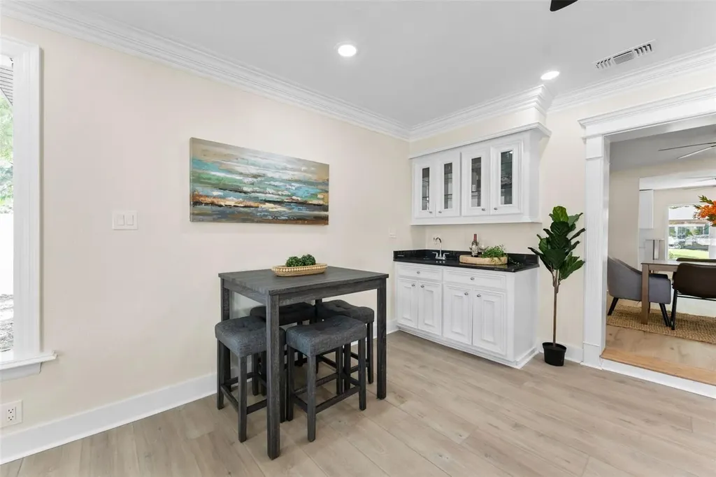 1714 W Saint Isabel Street Tampa FL 33607