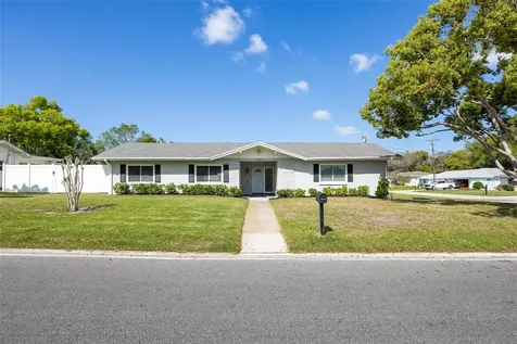 2396 Mangrum Drive Dunedin FL 34698