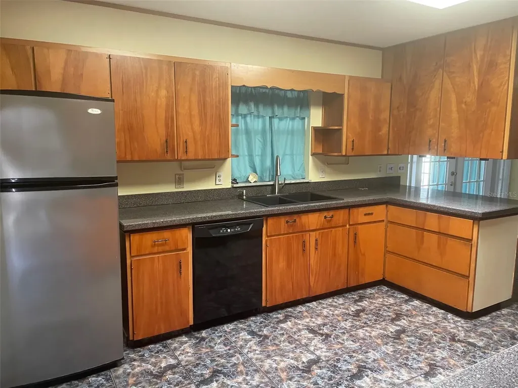 260 W Harbord Street Lake Alfred FL 33850
