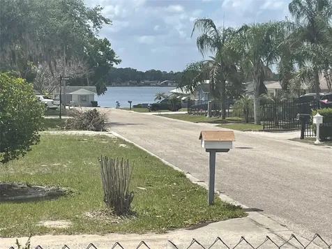 260 W Harbord Street Lake Alfred FL 33850
