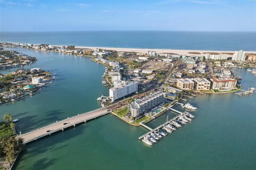 285 107th Avenue Treasure Island FL 33706