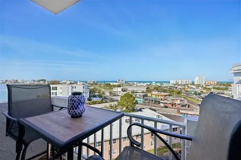 285 107th Avenue Treasure Island FL 33706