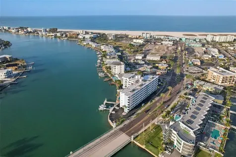 285 107th Avenue Treasure Island FL 33706